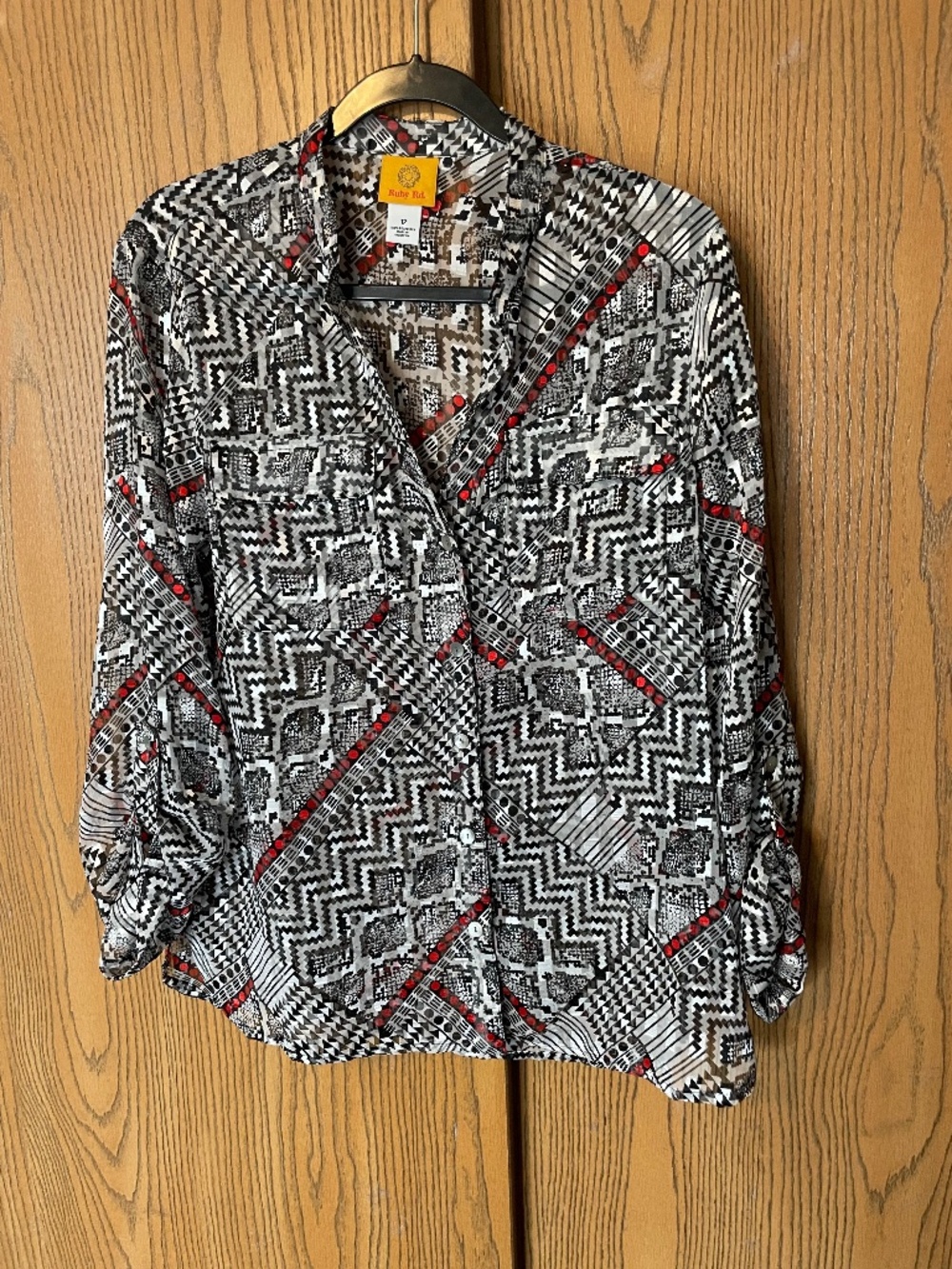 RUBY RD SHEER TOP BUTTON DOWN BLOUSE SIZE 12 ROLLED CUFFS GEOMETRIC BLACK & RED